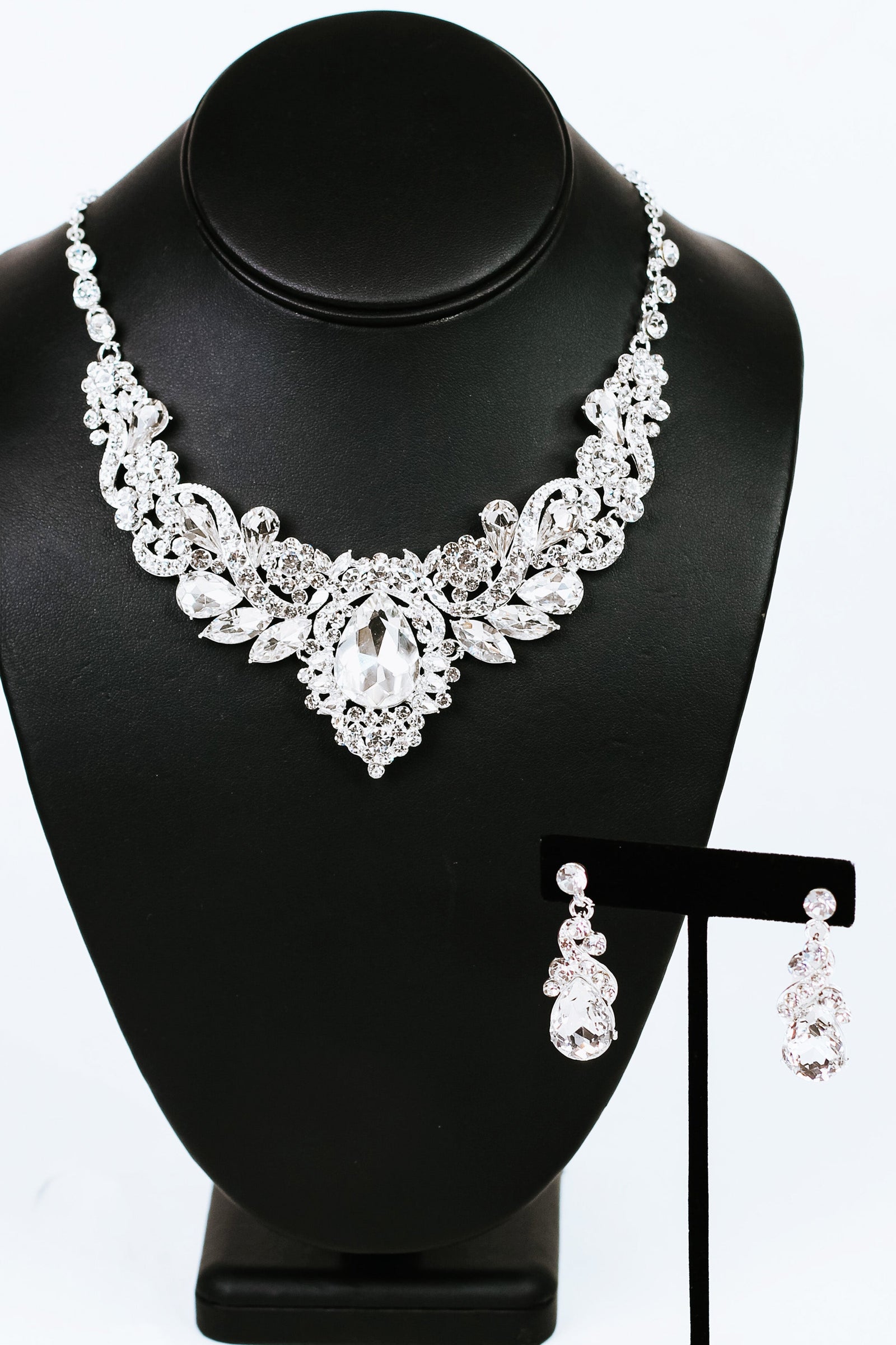 Teardrop Marquis & Rhinestone Swirls Statement Necklace