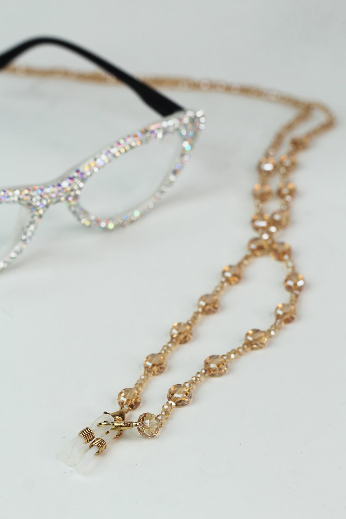 Flat Crystal Circle Thin Eyeglass Strap