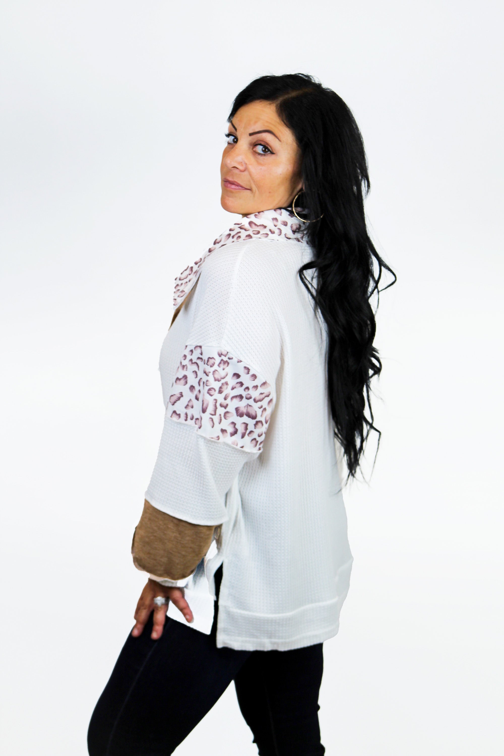 Color Blocked Waffle Knit Top w/ Leopard Print Collar & Accents