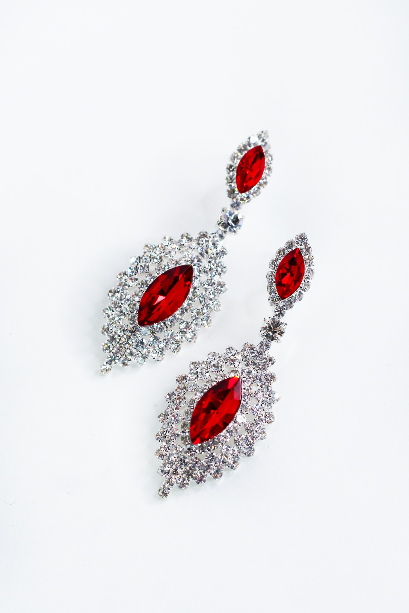 Wide Rhinestone Trim Almond Middle Earring