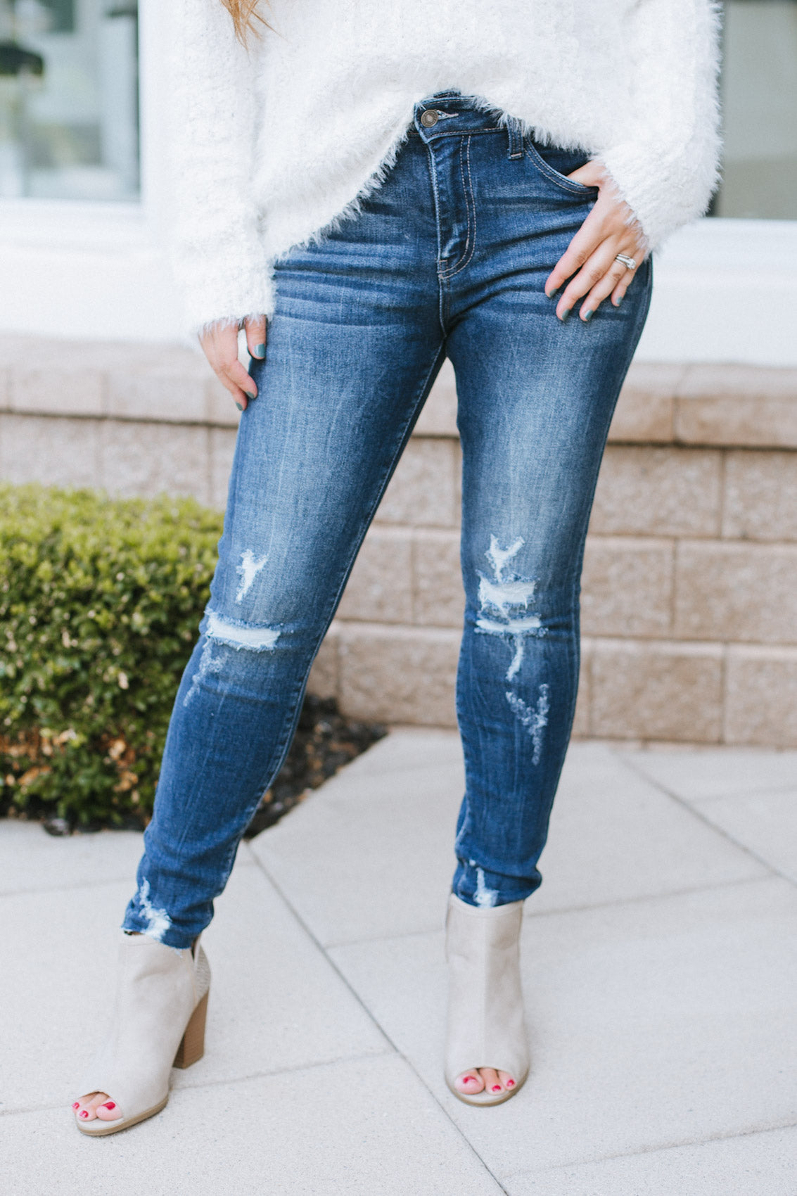 High Rise Distressed Ankle Skinny Jean