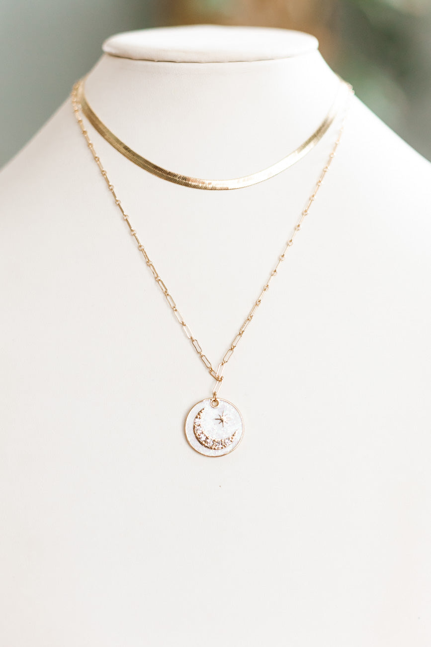 Two Layer Short Chain &amp; Moon Pendant Necklace