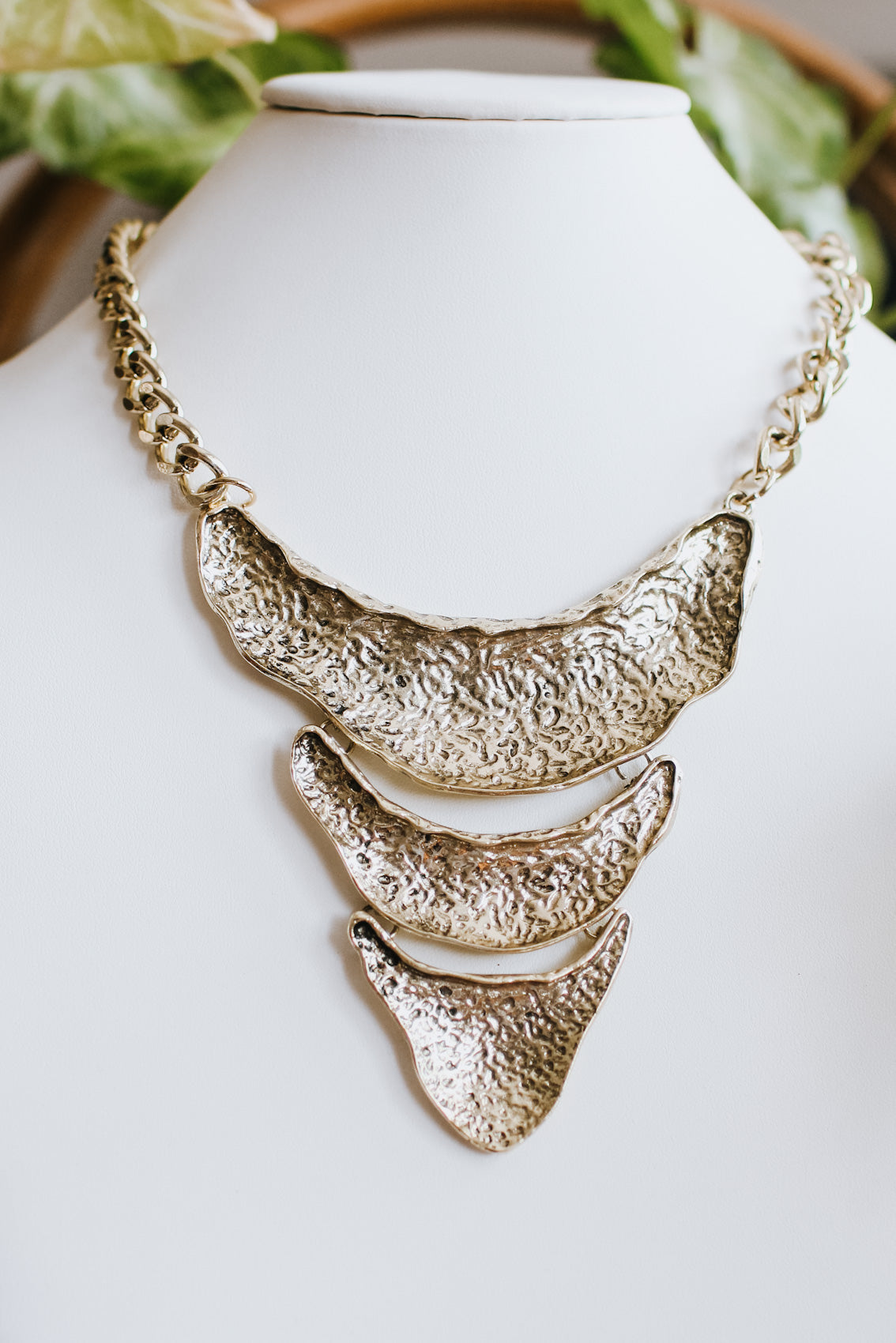 Hammered Metal Different Size Plate Necklace (Sale)