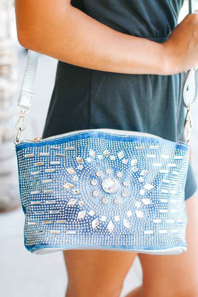 Diamond & Baguette Flower Messenger