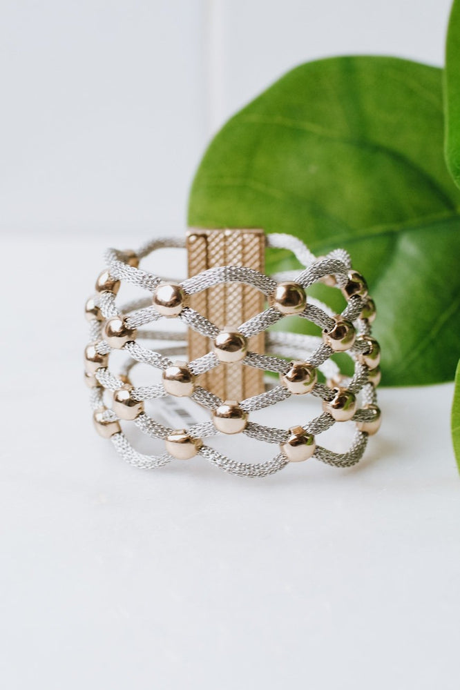 Open Mesh &amp; Metal Ball Bracelet