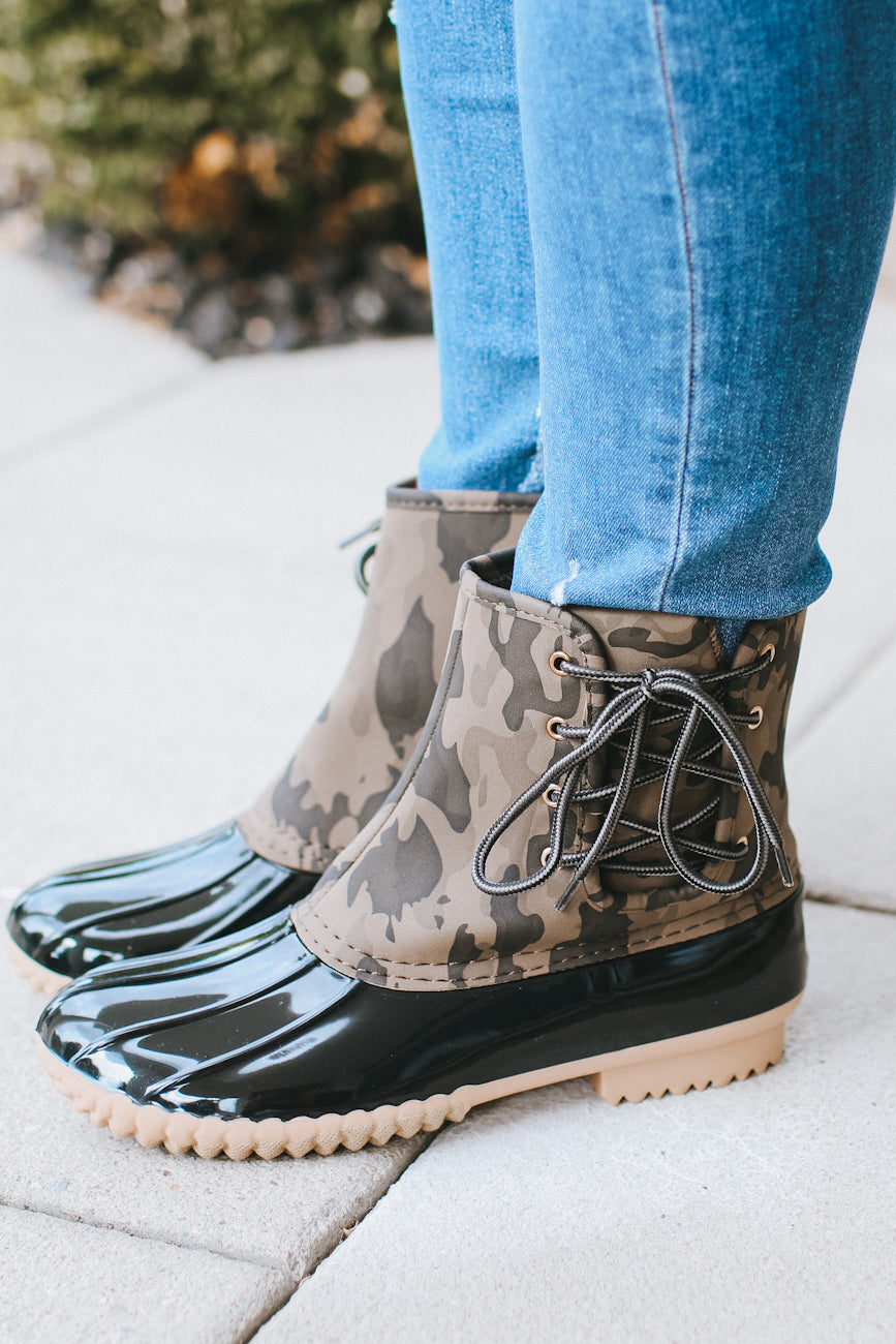 Camo Print Lace Up Duck Boot (Sale)